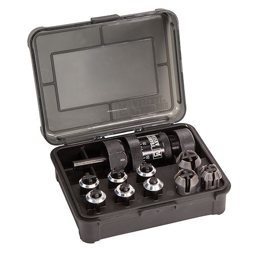 Der Frankford Arsenal Platinum Series Universal Precision Case Trimmer bietet ein verstellbares System für präzises Trimmen aller Hülsen und bleibt dank des Edelstahl-Schneiders ewig scharf.