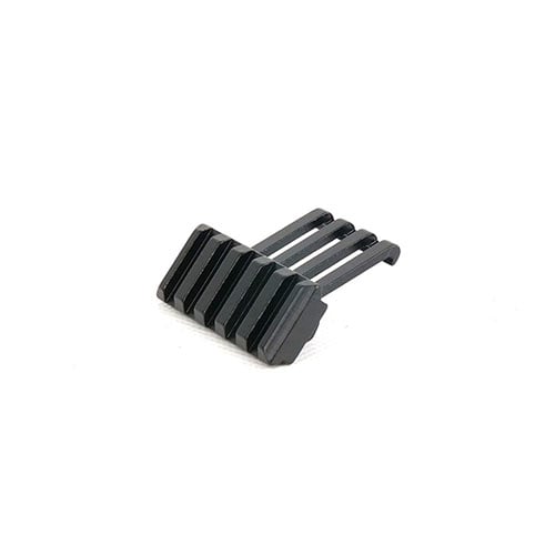 Die Offset Attachment 30 Degree von PRUSSIA PRECISION bietet eine präzise Sichtlinie, ist leicht, langlebig und passt perfekt auf 20mm Picatinny oder Weaver Rails.