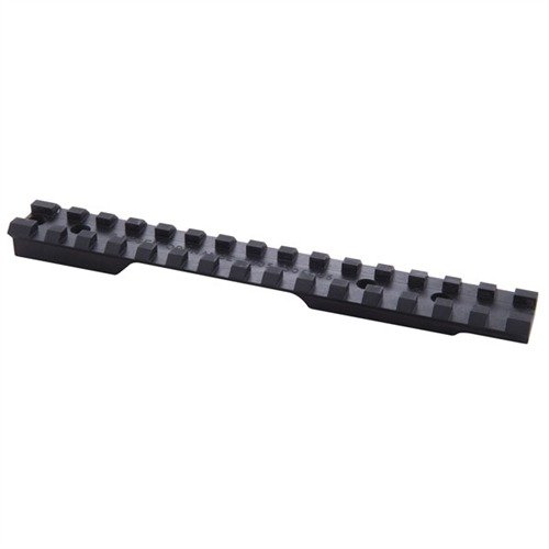 Die Badger Ordnance Remington Short Action Scope Rail bietet eine robuste Stahlbasis mit Vorwärtsneigung für präzise Langstreckenschüsse und maximale Kompatibilität mit Picatinny-Ringen.