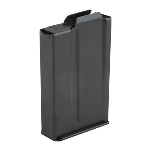 Halte deine Gewehre mit den originalen AX AICS 10-Runden-Magazinen in Schwarz am Laufen, die perfekt für die AX Chassis geeignet sind.