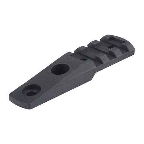 Die M-LOK Aluminum Cantilever Rail/Light Mount bietet Platz für Picatinny-Zubehör, verbessert die Ergonomie und reduziert das Profil deiner Waffe.