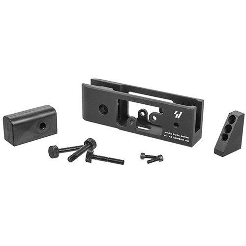 Mit dem AR TRIGGER HAMMER JIG von STRIKE INDUSTRIES kannst du die Funktion des Abzugs vor der Installation testen, ohne das Gewehr ständig zu zerlegen.