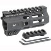 Der Midwest Industries Combat M-LOK Handguard für AR-15 bietet eine robuste, freischwebende Bauweise, 7 M-LOK-Punkte und eine durchgehende Picatinny-Schiene.