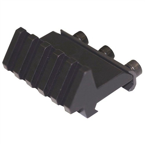 Die AR-15/M16 Picatinny Angle Mount ermöglicht dir, Zubehör wie Taschenlampen oder Rotpunktvisiere in einem 45° Winkel zu montieren, ohne die Sicht zu blockieren.