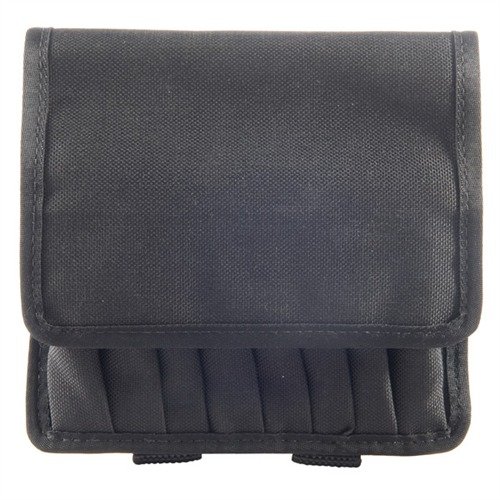 Der TUFF "IN-LINE" Magazine Pouch bietet sicheren, platzsparenden Transport für Ersatzmagazine, mit schneller Zugänglichkeit und robustem Cordura® Nylon.