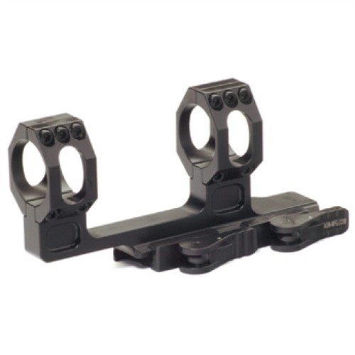 Die RECON H Quick Detach Scope Mounts bieten eine stabile, einteilige Basis mit einem schnellen Anbring- und Abnahmesystem für deine Optik auf AR-15s.