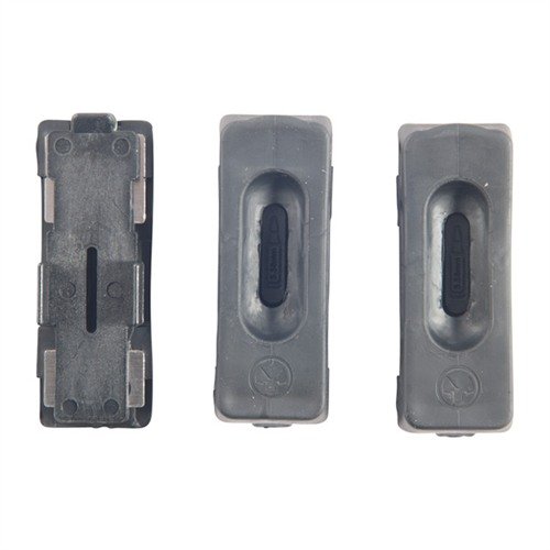 Die L-Plate schützt deine USGI 30-Rd-Magazine mit einem weichen Gummipuffer vor Beschädigungen und erleichtert das schnelle Herausziehen aus Magazintaschen.