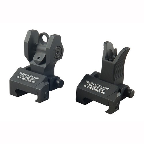 Die robusten AR-15 Flip-Up Sights bieten eine zuverlässige Backup-Lösung, die leicht aufklappbar ist und sicher auf Picatinny-Schienen befestigt wird.