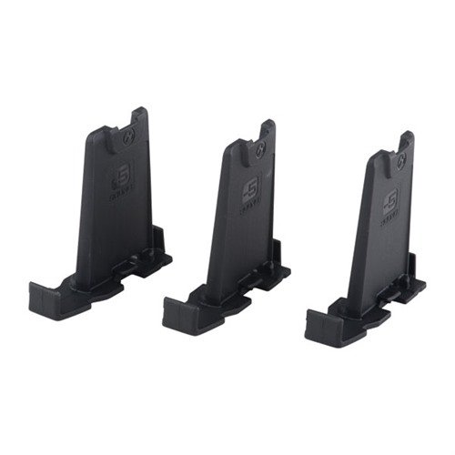 Der MAGPUL AR-15/M16 PMAG M3 MAGAZINE-5RD LIMITER reduziert die Kapazität deiner 5.56x45 PMAG Gen 3 Magazine um 5 Schüsse, einfach und ohne Werkzeug.