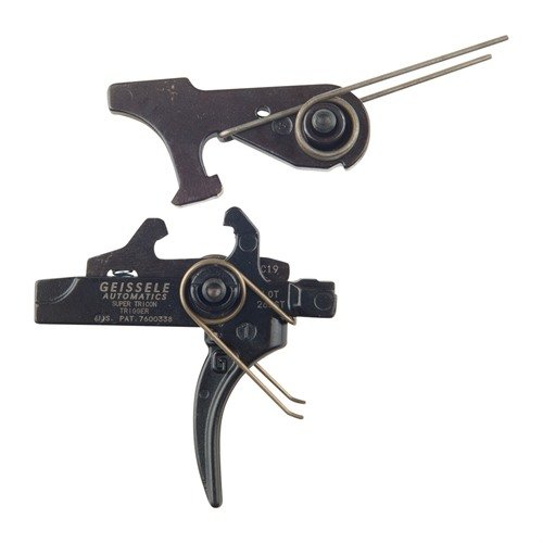 Der SUPER TRICON TRIGGER bietet deinem AR-15 hohe Leistung und Zuverlässigkeit, selbst unter extremen Bedingungen, mit rutschfester Oberfläche und robusten Edelstahlfedern.