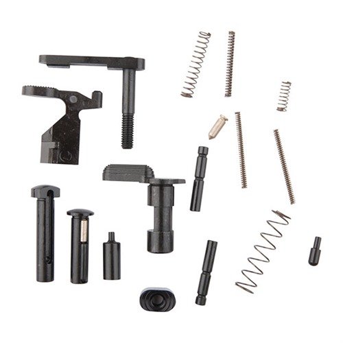 Das CMMG Lower Parts Gunbuilder's Kit enthält alle notwendigen Teile, um deinen AR-15 Lower Receiver zu vervollständigen, außer Abzug, Griff und Abzugsbügel.