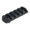Die MAGPUL M-LOK Picatinny Rail ermöglicht dir, Zubehör einfach an M-LOK Handguards zu befestigen, aus robustem Aluminium oder leichtem Polymer.