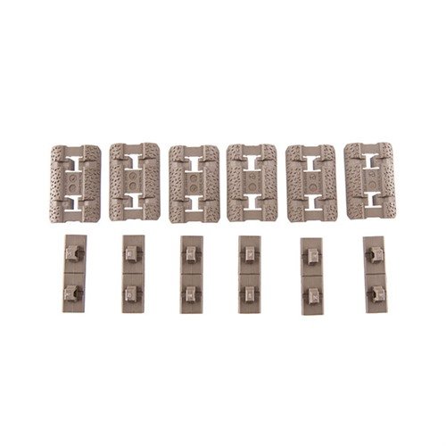 Die M-LOK Type 2 Rail Covers bieten eine rutschfeste Oberfläche, sind nicht orientierungsspezifisch und ermöglichen eine individuelle Farbgestaltung. 6 Stück im Set.