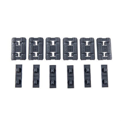 Die M-LOK Type 2 Rail Covers bieten einen niedrigen Profil, sind einfach zu montieren und bieten dank der TSP-Oberfläche zusätzlichen Grip. 6 Panels für individuelle Anpassung!
