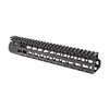 Der BCM KMR Alpha Handguard bietet eine verbesserte Genauigkeit durch Free-Float-Design, zahlreiche KeyMod™-Slots und eine robuste, leichte Aluminiumkonstruktion.