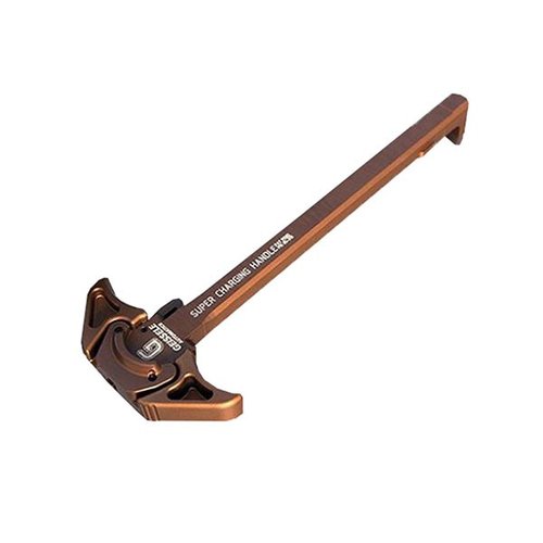 Entdecke den neuen Super Charging Handle von Geissele! Ambidextrous, aus 7075-T6 Aluminium und harteloxiert in Schwarz oder DDC – für optimale Leistung!
