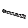Der ATLAS S-ONE Handguard ist leicht, robust und bietet ein schlankes Design mit M-LOK, ideal für dein AR-15, mit einfachem Montage-System und Picatinny-Schienen.
