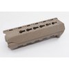 Der BCMGunfighter PKMR KeyMod Handguard bietet eine kostengünstige, ergonomische Lösung für Zubehörmontagen und schützt deine Hand vor Wärme.