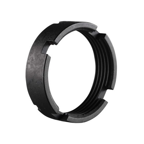 Die Luth-AR Carbine Castle Nut aus schwarzem Stahl passt perfekt zu MBA-3 und MBA-4 Buffer Kits sowie zu allen Mil-Spec oder Commercial Carbine Receiver Extensions.