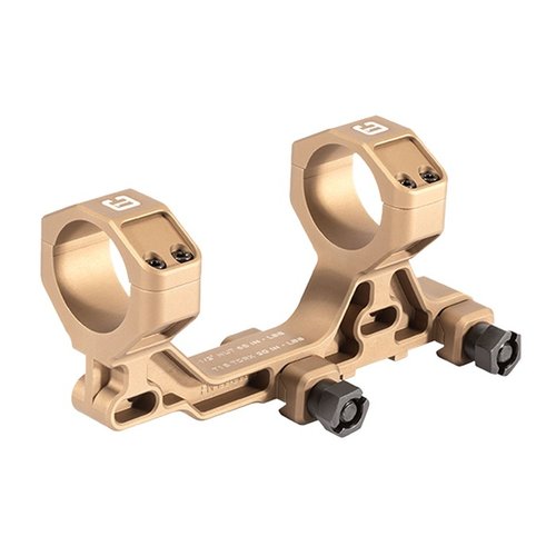 Der Badger Ordnance Condition One Modular Mount maximiert deine Montagemöglichkeiten, bietet einen 1,70-Zoll-Bore-Offset und verhindert Ablenkungen von Optiken.