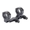 Der Badger Ordnance Condition One Modular Mount maximiert die Montagemöglichkeiten deines Gewehrs, bietet 1.70" Offset und verhindert Ablenkungen von Optiken.