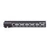 Das ATLAS R-ONE M-LOK Handguard ist leicht, stabil und bietet eine schlanke Bauweise mit ATLAS-Befestigungssystem für AR-15. Perfekt für deine leichte Waffe!