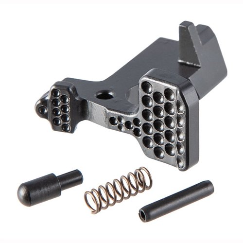 Der AR-15 ABC/R V3 Bolt Catch bietet eine verbesserte Zugänglichkeit mit einem größeren, schrägen oberen und unteren Paddle für einfacheres Nachladen.