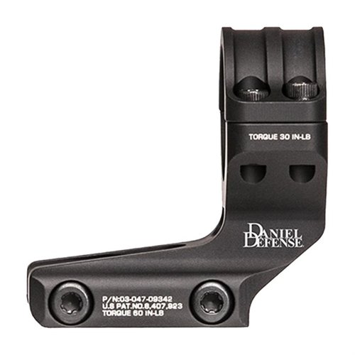 Die RED DOT OPTIC MOUNT von Daniel Defense bietet eine sichere Montage für 30mm Red Dot Optiken wie Aimpoint PRO, ist leicht, langlebig und einfach zu installieren.