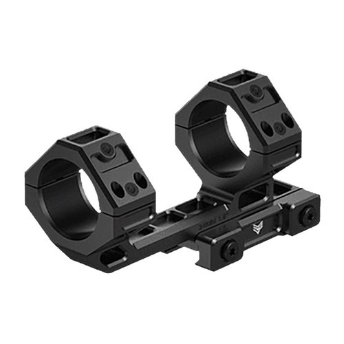 Die HOSTILE ENGAGEMENT 45™ Offset Reflex Sight Mount aus 7075-T6 Aluminium bietet eine perfekte Positionierung für LPVOs und ist mit RMR-Footprint für Backup-Sights ausgestattet.
