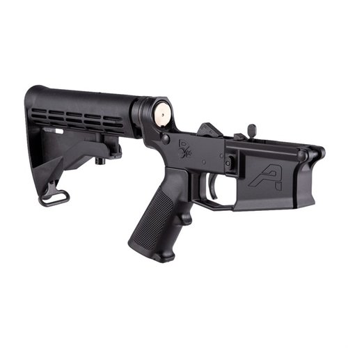 Der M4E1 Complete Lower Receiver ist die perfekte Basis für deinen AR-15-Bau, ausgestattet mit A2 Grip, M4 Stock und einem kompletten Mil-spec Lower Parts Kit.
