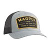 Entdecke die GO BANG TRUCKER HAT von MAGPUL: bequeme, atmungsaktive Passform, verstellbarer Snapback-Verschluss und stylisches Design mit besticktem Patch.