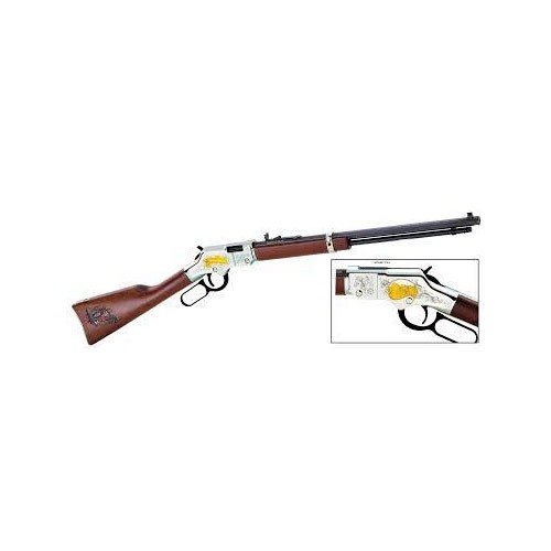 Die GOLDENBOY AMERICAN FARMER ED. von HENRY REPEATING ARMS bietet einzigartige 24-kt. Goldgravuren, eine veredelte Schaftgestaltung und eine präzise Verarbeitung.