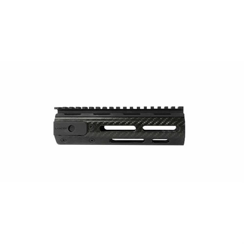 Die Lancer Systems SIG Sauer 716 Handguard aus Carbonfaser wiegt nur 10,24 oz, ist M-LOK-kompatibel und sorgt für präzise Schüsse durch das Free-Float-Design.