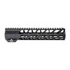 Die WORKHORSE® M-LOK® Handguards sind leicht, schlank und bieten vielseitige Montagemöglichkeiten, ideal für MIL-SPEC Karabiner. Erhältlich in verschiedenen Längen.