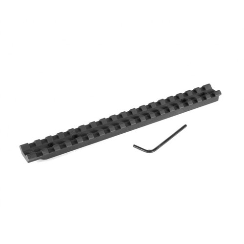 Die EGW Savage Edge/Axis Scope Bases bieten eine vielseitige Picatinny-Schiene, die ohne Bohren montiert werden kann und Flexibilität bei der Zielfernrohrwahl ermöglicht.