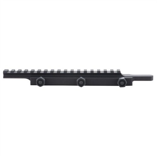Der AR-15/M16 Extendariser erhöht die Optik um .600", bietet 7" Montageschiene und sorgt für eine komfortable Schussposition mit schneller Zielerfassung.