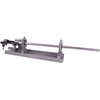 Die Forster Universal Sight Mounting Fixture ermöglicht präzises Bohren und Gewindeschneiden für nahezu alle Gewehre und spart Zeit und Kosten bei jeder Arbeit.
