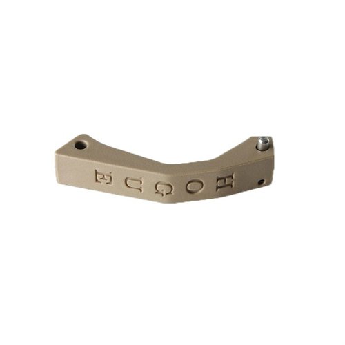 Der AR-15 Contoured Trigger Guard aus Polymer bietet eine verbesserte Ergonomie und ist in Flat Dark Earth, O.D. Green und Schwarz erhältlich.