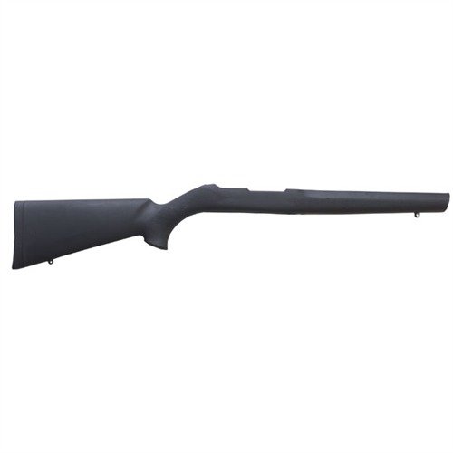 Der RUGER 10/22 Rubber Covered Stock bietet rutschfesten Komfort, leichtes Fiberglas und ein ergonomisches Design für präzises Schießen mit .920" Bull Barrel.