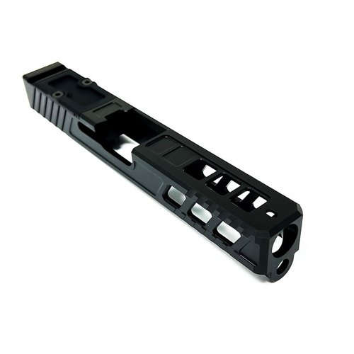 Der MARKSMAN V4 Slide für Glock 17 Gen 3 aus gehärtetem Edelstahl bietet RMR-Kompatibilität, verbesserte Manipulation und eine widerstandsfähige QPQ-Nitride-Beschichtung.
