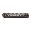 Die Daniel Defense RIS III Rail bietet ein leichtes, robustes Design mit M-LOK-Anschluss und verbesserter Genauigkeit dank freischwebendem Lauf.