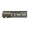 Der ATLAS R-ONE M-LOK Handguard ist leicht, stabil und passt perfekt zu deinem AR-15. Mit dem ATLAS Befestigungssystem und Picatinny-Schiene für Zubehör.