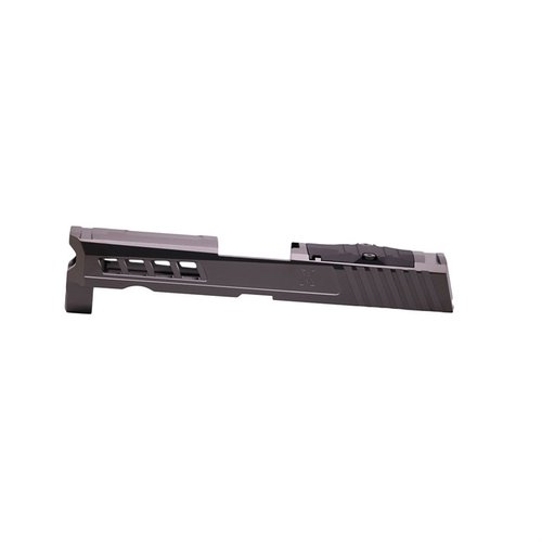 Der AXIOM Slide für die Sig Sauer P320 ist aus robustem 17-4ph Edelstahl gefertigt, bietet aggressive Front- und Rückenschnitte und ist für Trijicon RMR/SRO kompatibel.