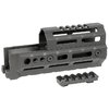 Die AK Alpha Series M-LOK Handguards bieten Flexibilität, leichte Montage, keine dauerhaften Modifikationen und sind mit den meisten AKM-Stempelempfängern kompatibel.