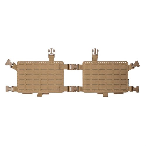 Der 34 Alpha Chest Rig bietet dir eine anpassbare, flache Plattform mit MOLLE-Fächern für verschiedene Magazine und Zubehör, ideal für jede Mission.