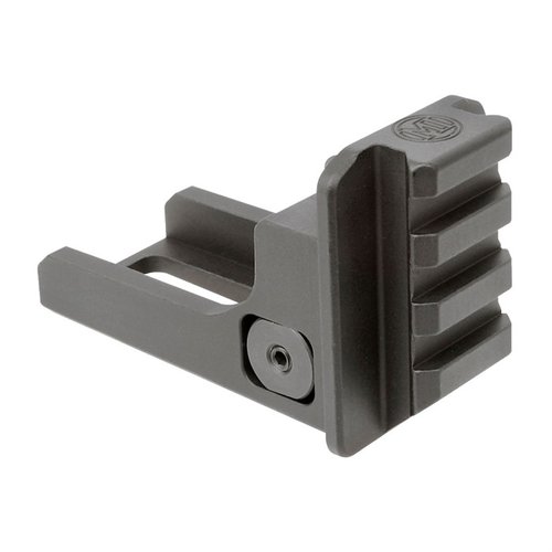 Der AK Picatinny End Plate Adaptor von Midwest Industries ermöglicht eine einfache Installation von 1913 Stocks auf AKM, 4.5 Pin, 5.5 Pin und Yugo Modellen.