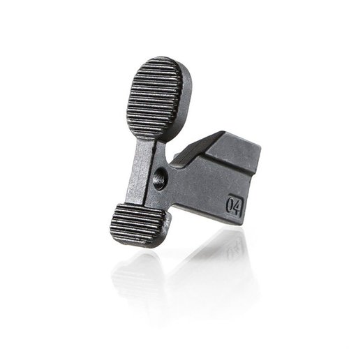 Der verbesserte Universal Bolt Catch von POF ermöglicht schnellere Aktivierung und effektivere Magazininteraktion. Passt in alle mil-spec Lower!