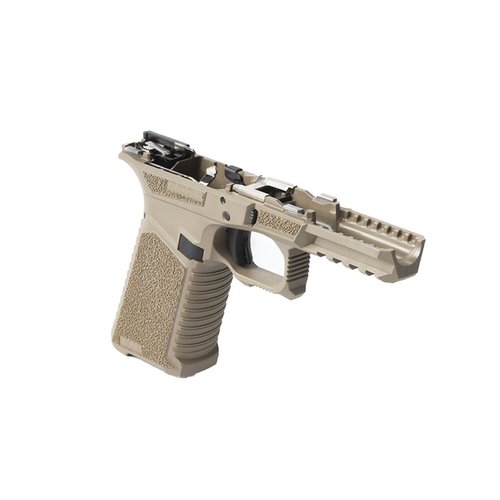 Der SCT 17 Polymerrahmen ist voll ausgestattet, kompatibel mit Glock Gen 3, bietet aggressive Textur, Picatinny-Schiene und ergonomisches Design für optimale Kontrolle.