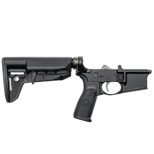 Erlebe die Vorteile des AR-15 Complete Widebody Lower mit MK2 RMS und Mod 2 SOPMOD Stock: langlebig, präzise und 100% Made in the USA!