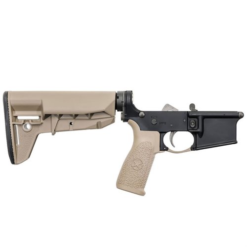 Die AR-15 Complete Widebody Lower bietet hochwertige Komponenten wie den BCM Mod 2 SOPMOD Stock, PNT Trigger und MK2 RMS für optimale Leistung und Komfort.